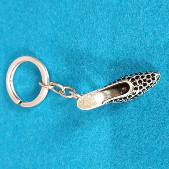 Black Crystal High Heel Charm Key Ring - Picture 9 of 9